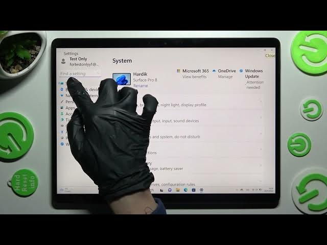 Video thumbnail for MICROSOFT SURFACE PRO 8 - How To Check Device Specifications