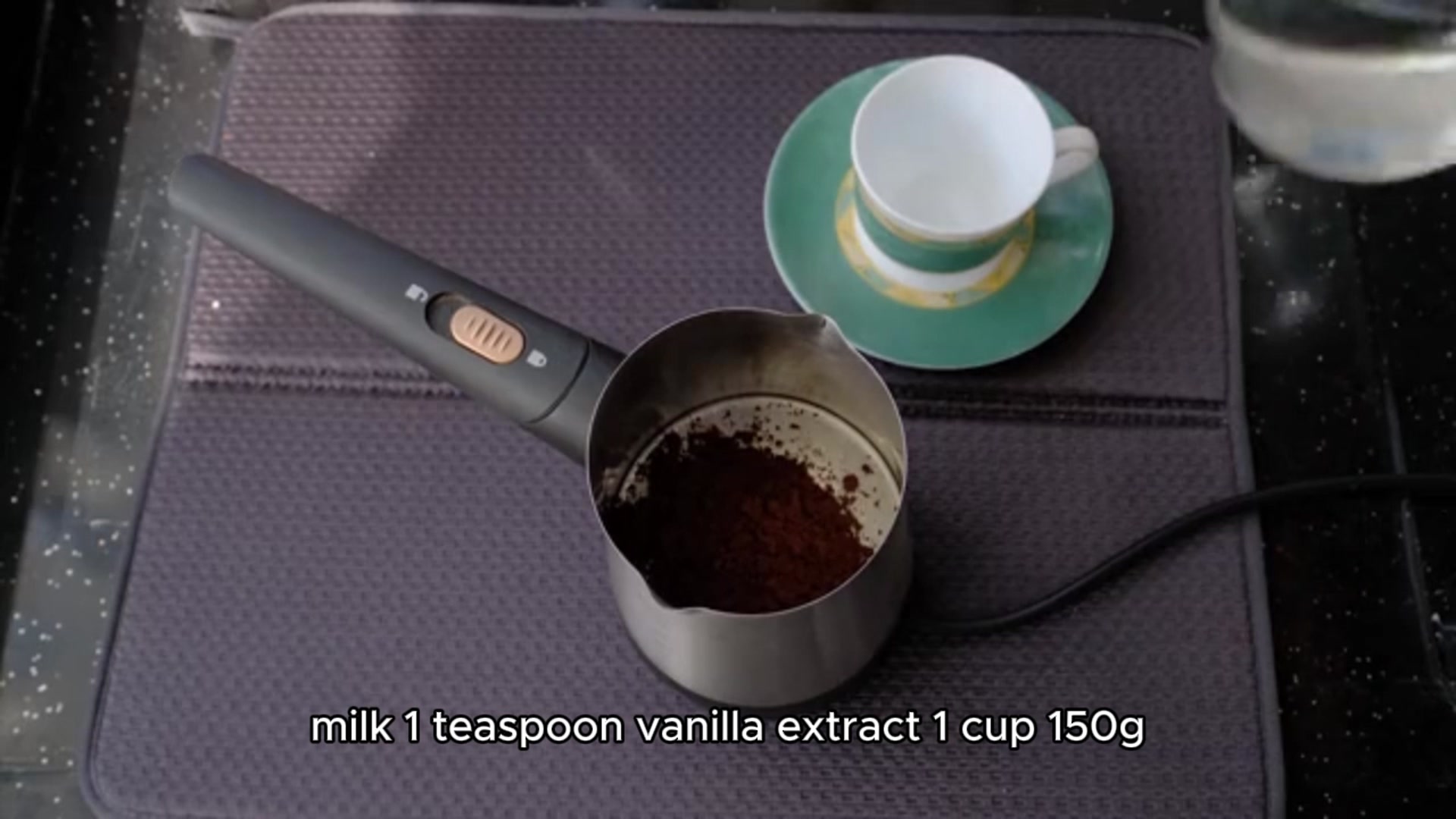 Video thumbnail for Blueberry muffins recipe