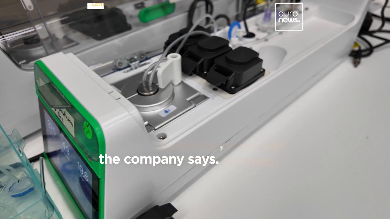 Video thumbnail for Can brain cells run computers? This startup powers data centre using human neurons