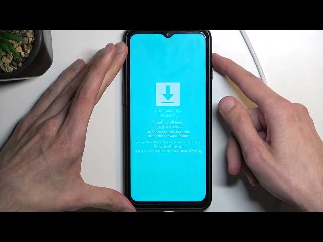 Video thumbnail for How to Enter the Download Mode on the SAMSUNG Galaxy Xcover6 Pro