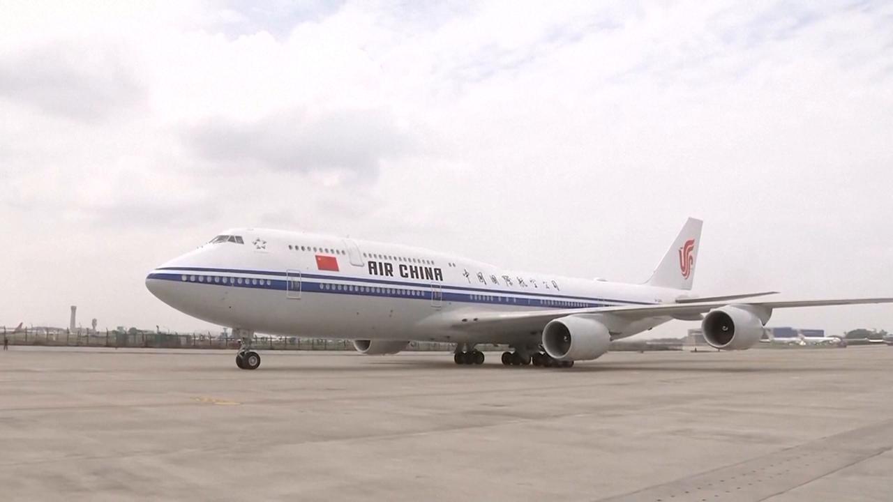 Video thumbnail for India: Xi lands in New Delhi for BRICS summit.