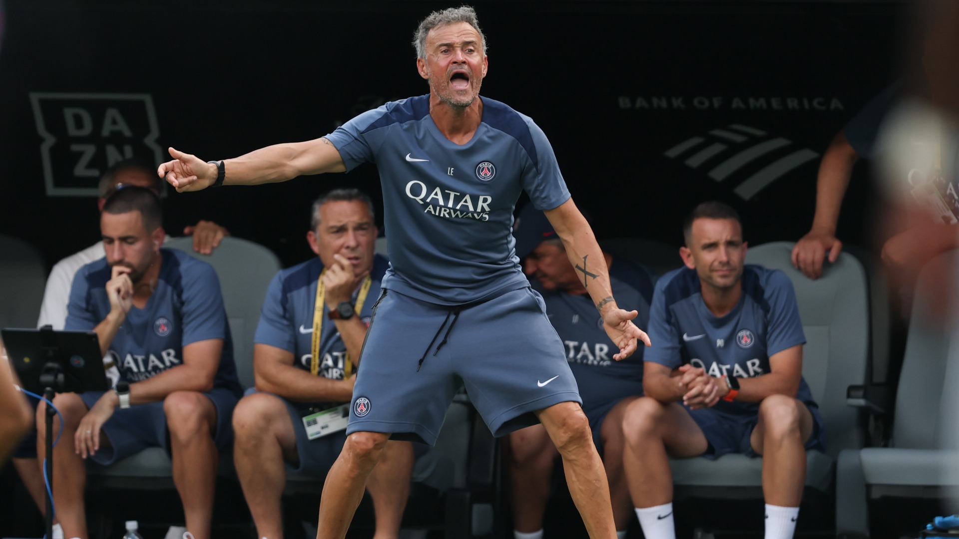 Video thumbnail for PSG Dominates with 6-1 Victory: Champions League Recap
