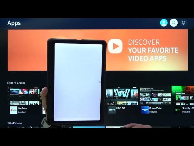 Video thumbnail for SAMSUNG M7 Smart Monitor Connect with Smart Application