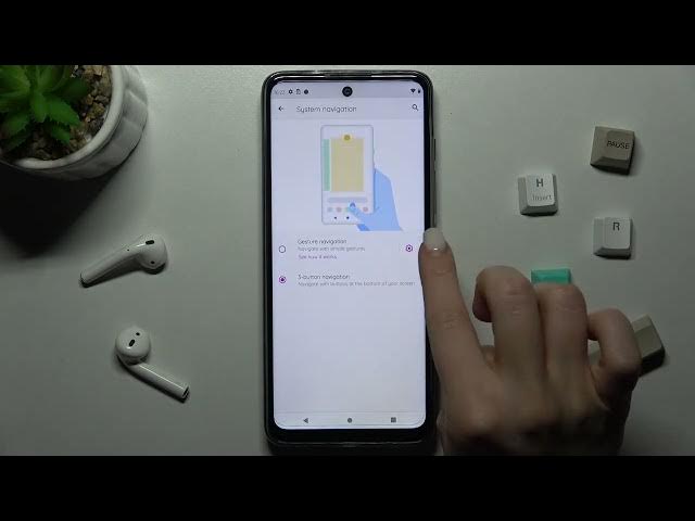 Video thumbnail for How to Change Gestures Sensitivity on MOTOROLA MOTO G60S - Adjust Sensitivity of Gestures