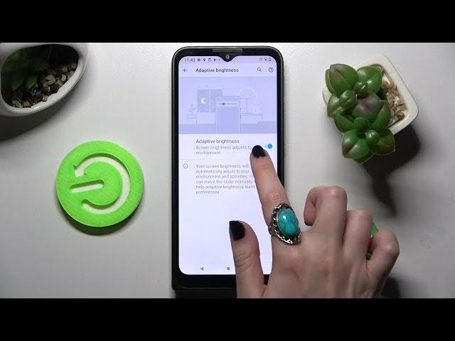 Video thumbnail for How to Activate Auto Brightness on MOTOROLA Defy - Turn On Auto Brightness