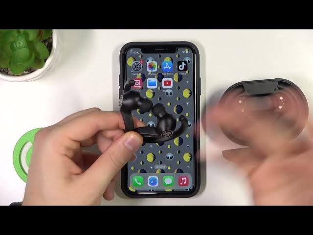 Video thumbnail for How to Pair JLab JBuds Air Sport with iPhone?