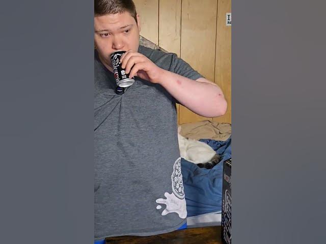 Video thumbnail for Tasting the limited oreo cookie coke Zero