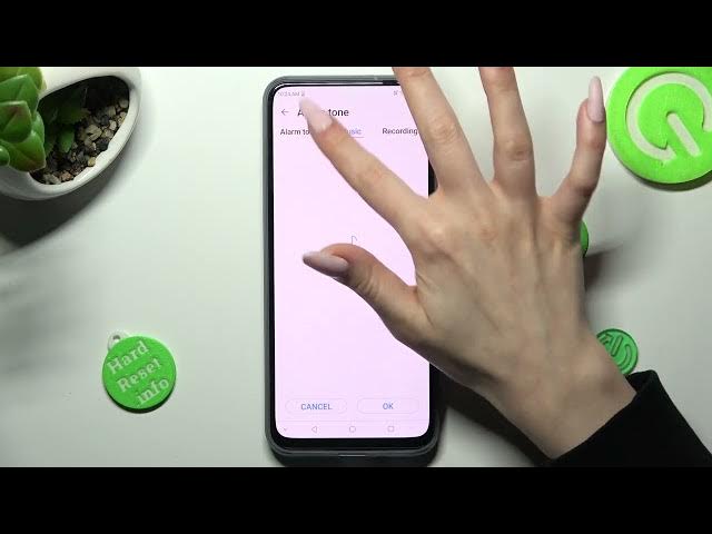 Video thumbnail for How to Set Up Alarm Clock on ZTE AXON 20 – Schedule Alarms