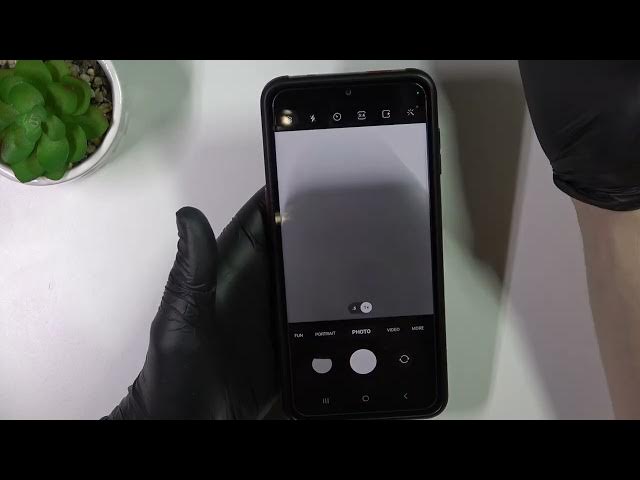 Video thumbnail for How to Scan QR Codes in SAMSUNG Galaxy XCover 6 Pro – QR Code Scanner