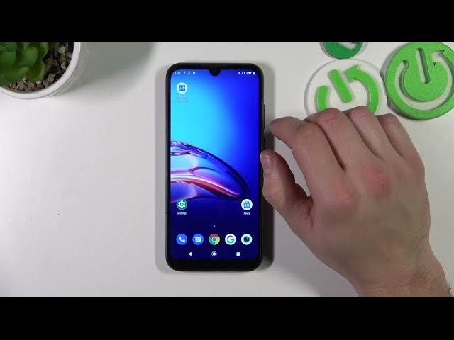 Video thumbnail for Does MOTOROLA Moto E6S Have Screen Mirroring? - Screen Cast Feature
