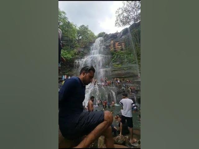 Video thumbnail for #Chingra_Pagar_Waterfall | मन को खुश कर देगा ये Video #viral #trending #shorts