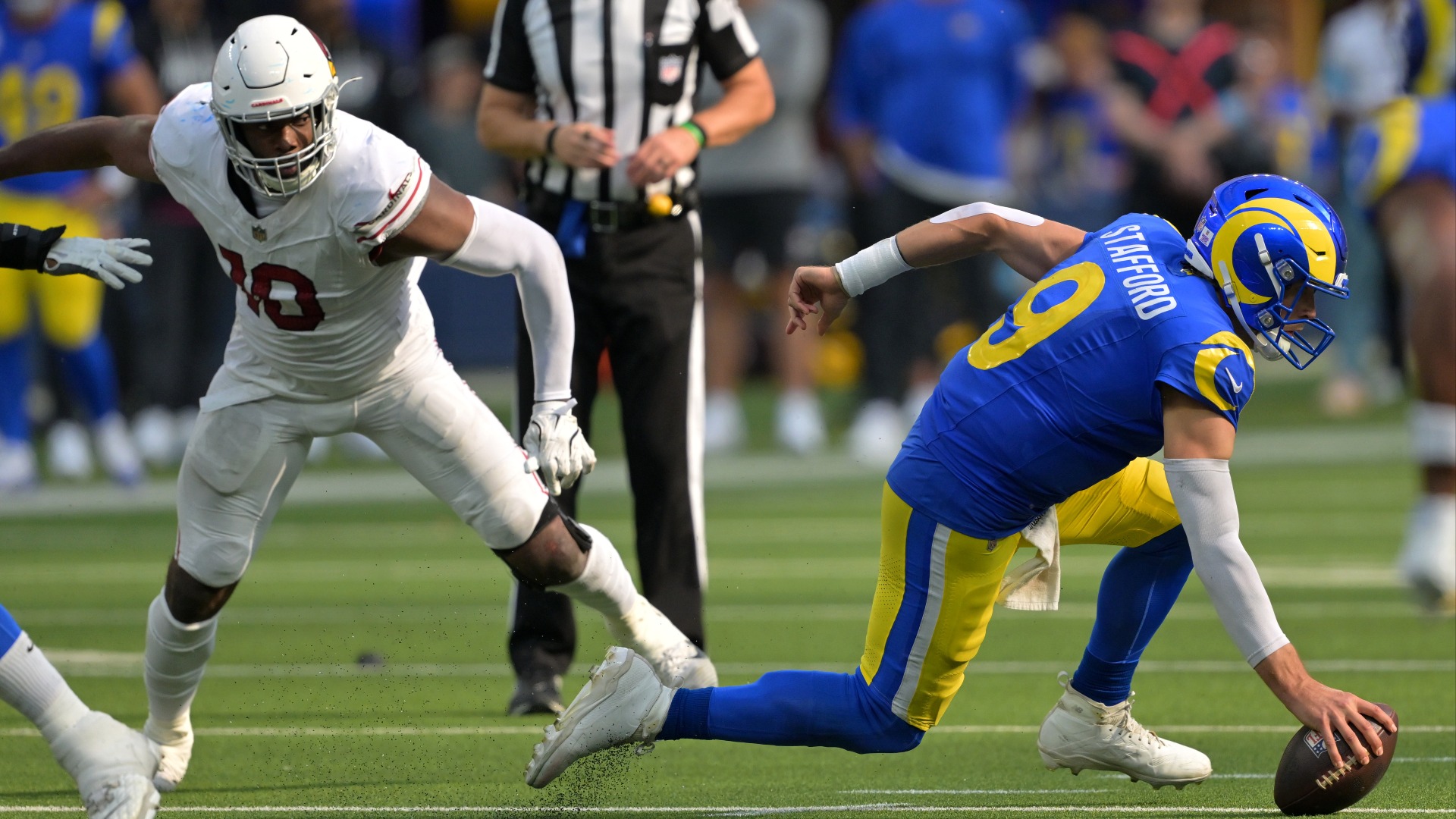 Video thumbnail for Los Angeles Rams Struggle, but Playoff Door Stays Open