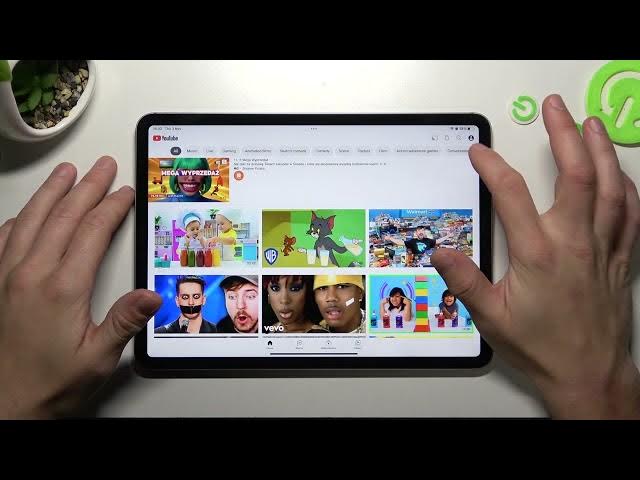 Video thumbnail for How to Change Youtube Theme on iOS Device – Youtube Settings