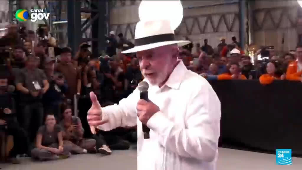 Video thumbnail for Brazil's Lula backs new oil, gas drilling in western Amazon