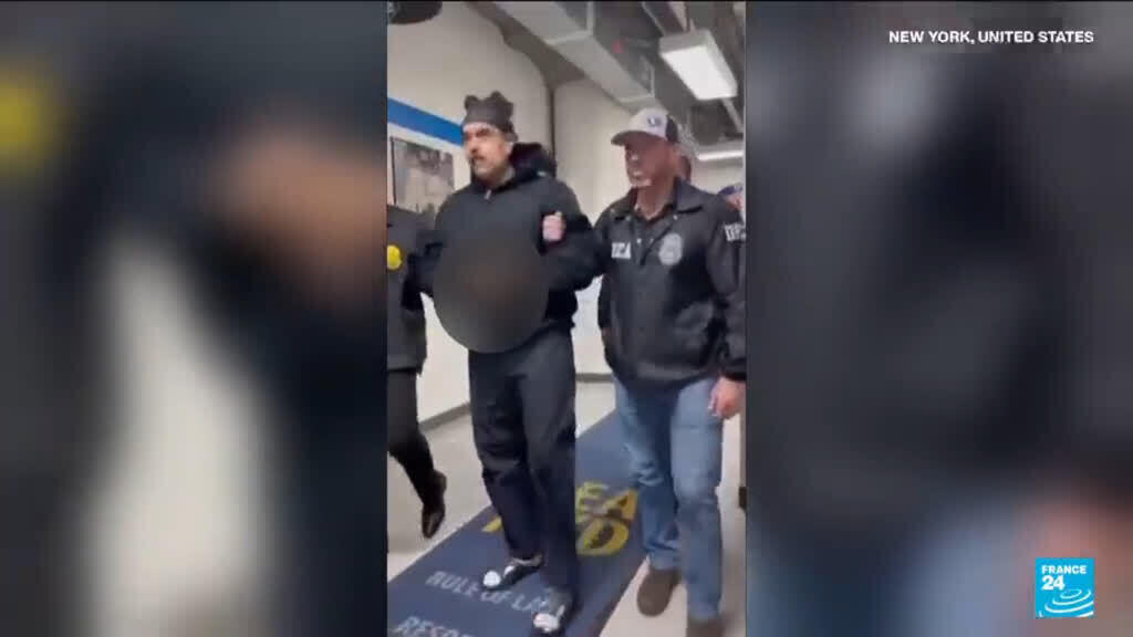 Video thumbnail for Venezuela: World leaders express disquiet at ouster