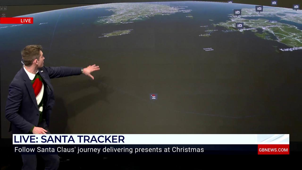 Video thumbnail for WATCH: Tom Harwood delivers update on Father Christmas's trip across the world