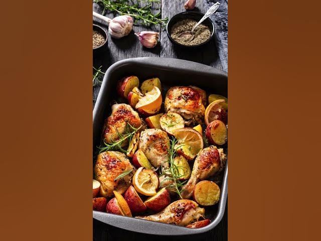 Video thumbnail for This week’s Ingredient Spotlight: Garlic!