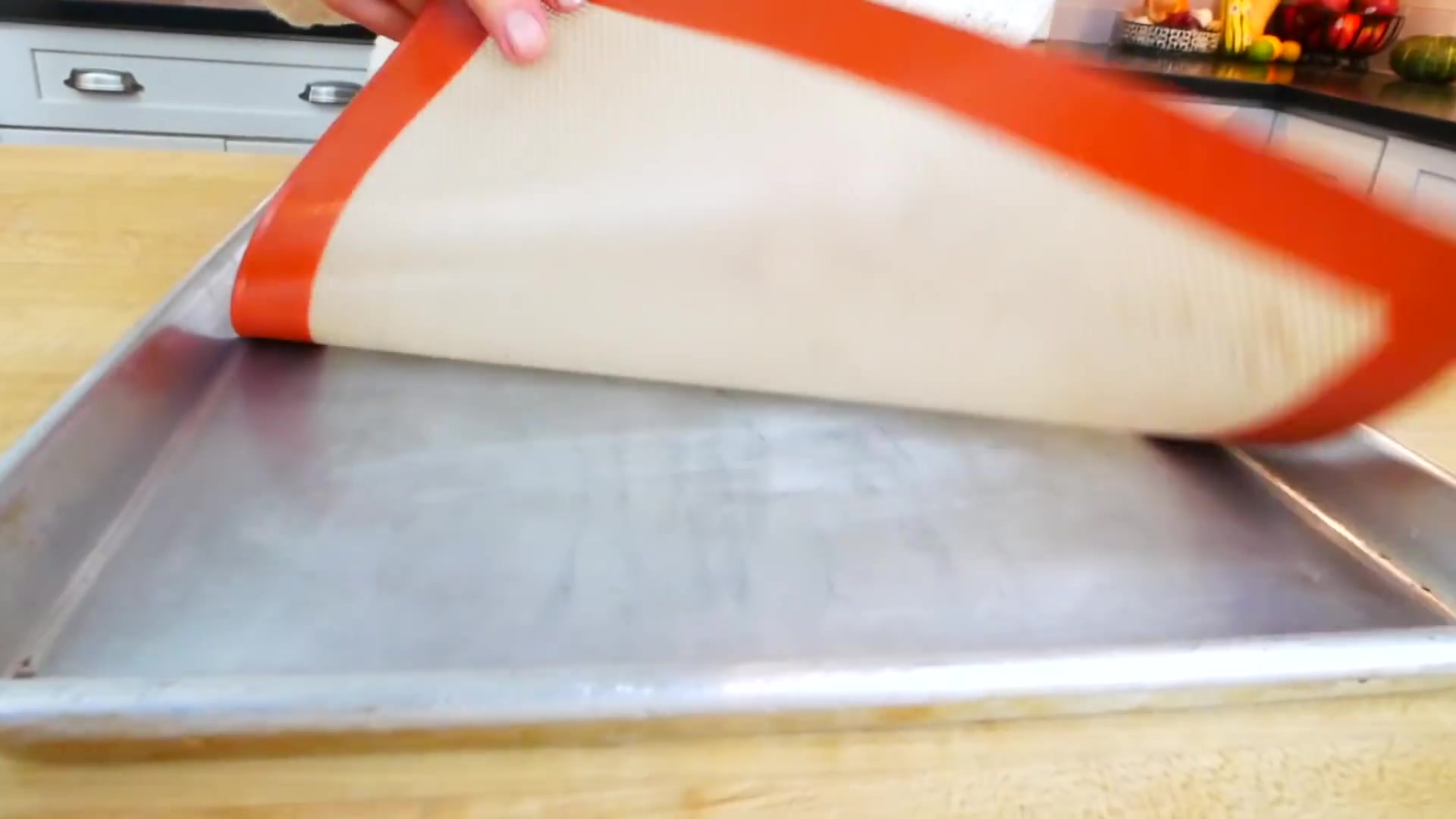 Video thumbnail for 12.CHOCOLATE PEPPERMINT COOKIES ¦ gluten free cookie recipe (1080p 30fps)