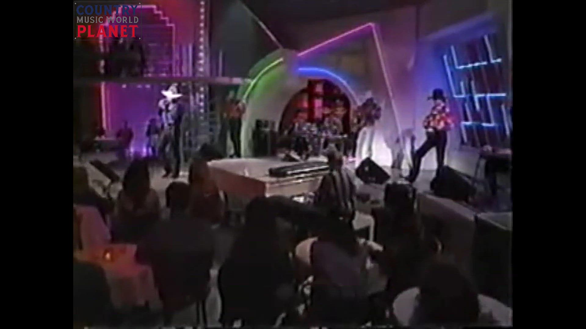 'Video thumbnail for Garth Brooks - What She's Doing Now 1991'