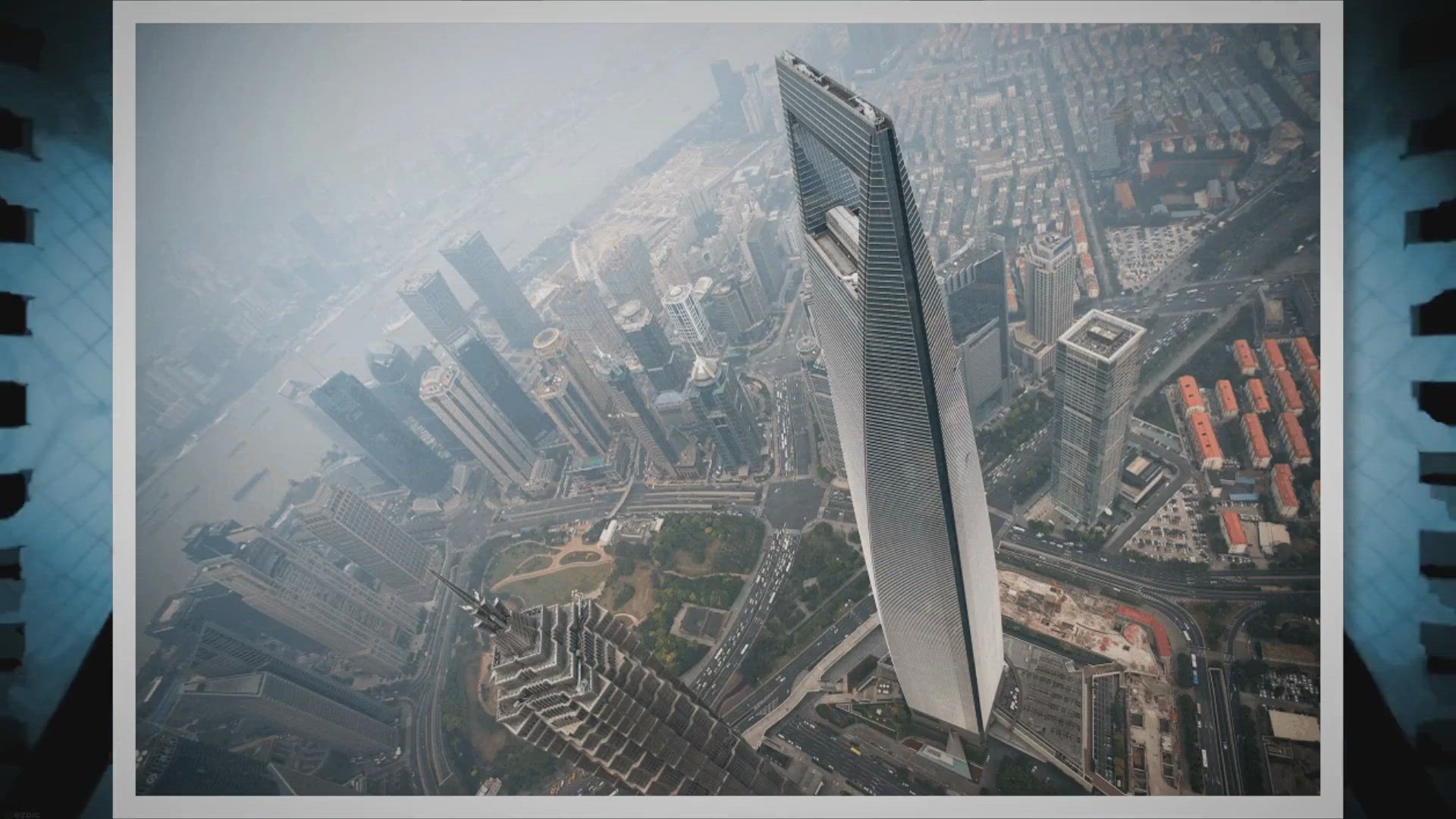 Video thumbnail for Vortex Shedding in Tall Buildings: The Hidden Challenge of Skyscraper Design