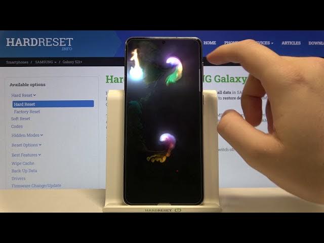 Video thumbnail for How to Customize Always on Display in Samsung Galaxy S21+