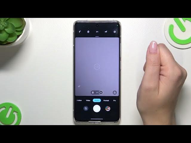 Video thumbnail for How to Activate Camera Timer on MOTOROLA Edge 30 Fusion - Use Camera Timer