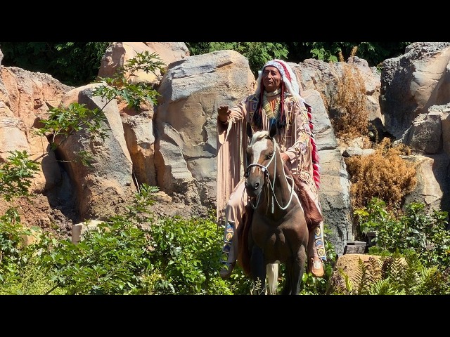 Video thumbnail for Native American Scenes Get Updates on Disneyland's Rivers of America 4K