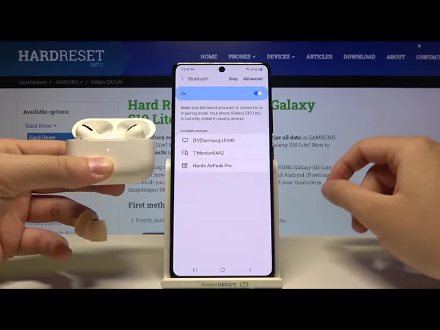 Video thumbnail for How to Pair AirPods with Samsung Galaxy S10 Lite - Connect Wireless Buds