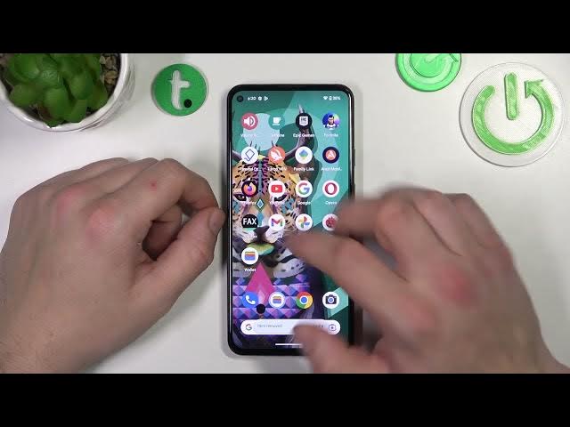 Video thumbnail for How to Remove/Restore the Messages App Icon from/to the Home Screen on GOOGLE Pixel 5a