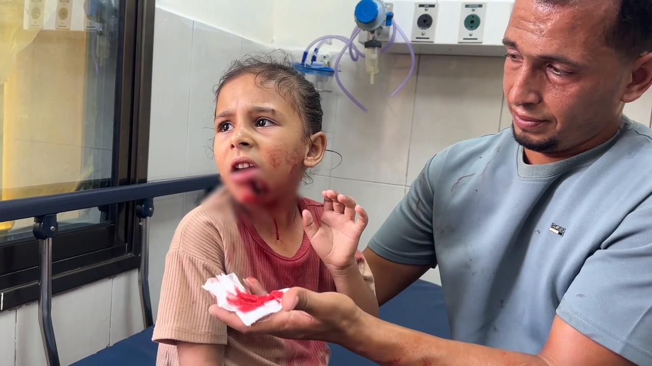 Video thumbnail for 1 Palestinian killed, 13 injured in Israeli attacks on southern Gaza.