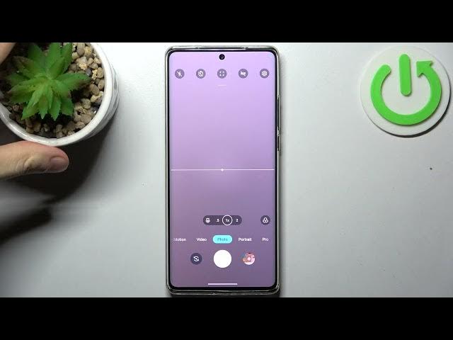 Video thumbnail for How to Change Photo Resolution on MOTOROLA Edge 30 Ultra