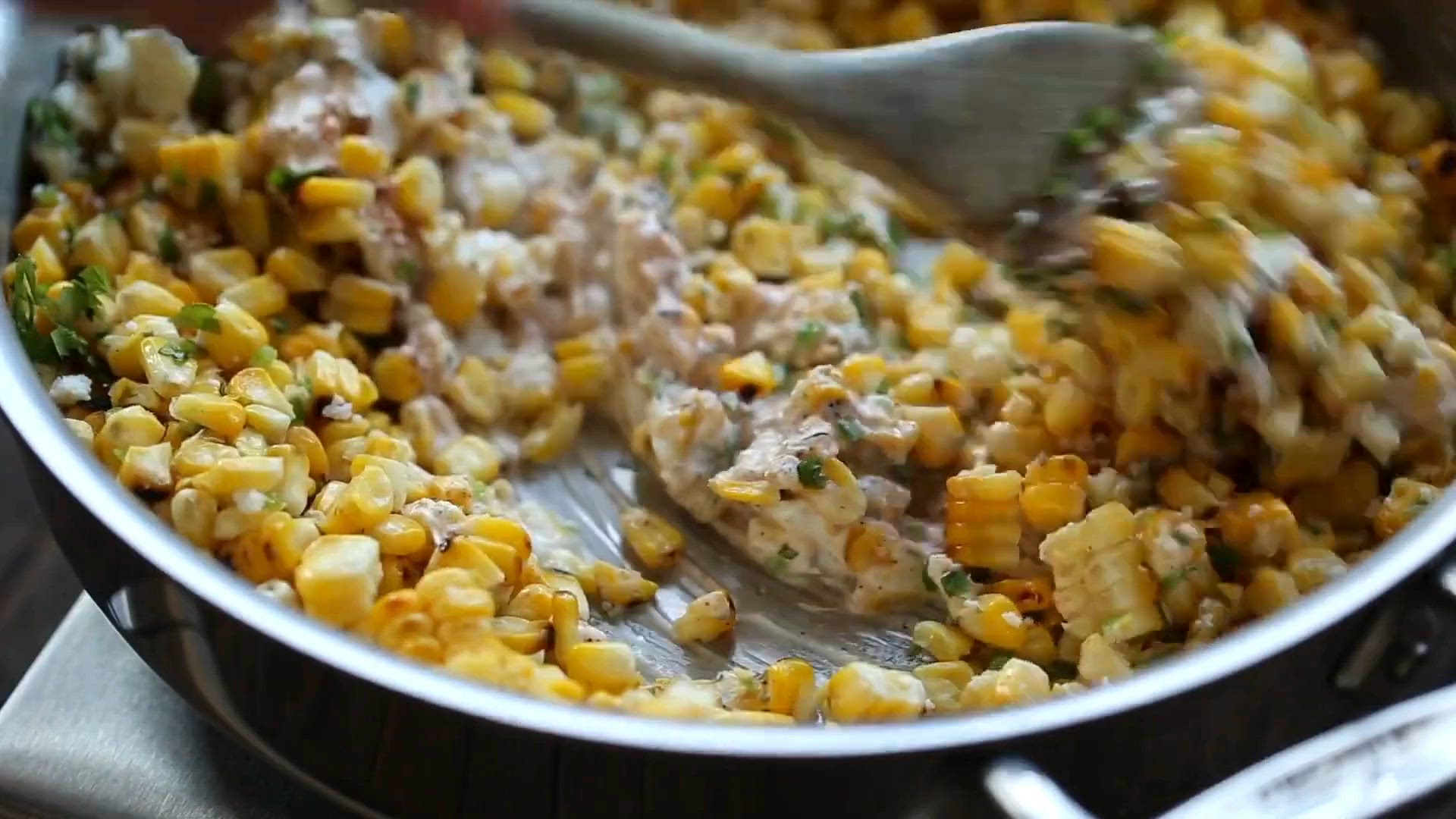 Video thumbnail for Street corn chicken rice bowl