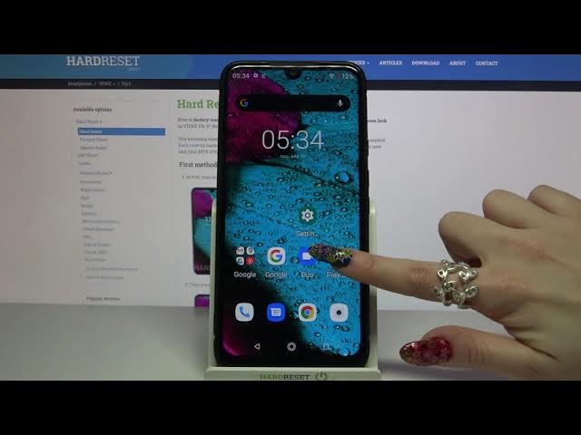 Video thumbnail for Dual Screen – VIVAX Fly 6 and Multitasking