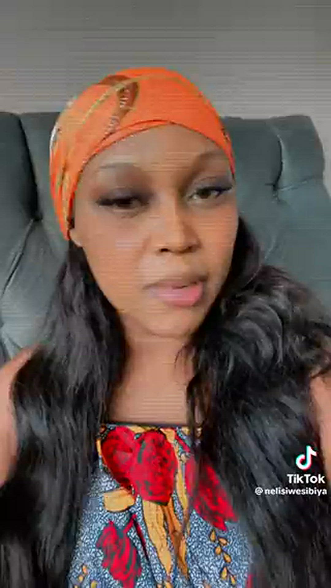 Video thumbnail for “She’s lying” Nelisiwe Sibiya exposed of lying about being a virgin