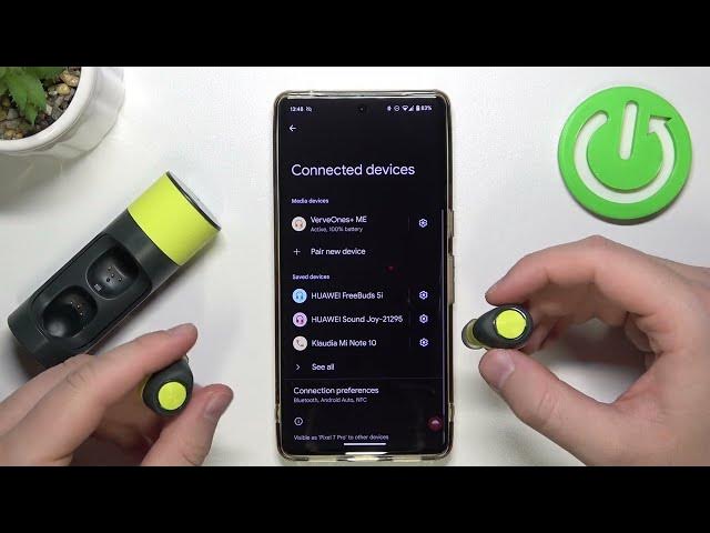Video thumbnail for How to Power On & Off Manually Motorola VerveOnes+?