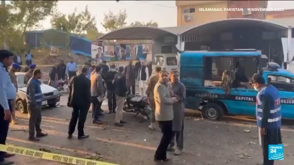 Video thumbnail for Pakistan: Massive explosion at Shiite mosque leaves dozens dead