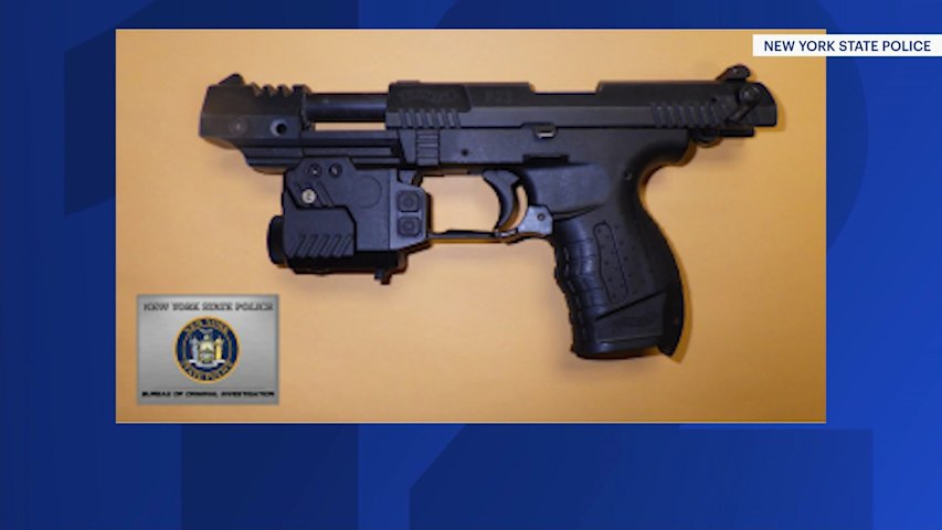 Video thumbnail for Westchester grand jury indicts Putnam County man for pointing gun at school bus driver