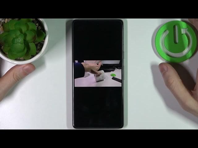 Video thumbnail for How to Record Slow Motion on GOOGLE Pixel 7