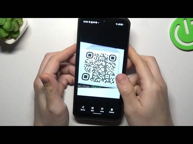 Video thumbnail for How to Scan QR Code on ULEFONE Armor 17 Pro? - Activate QR Scanner