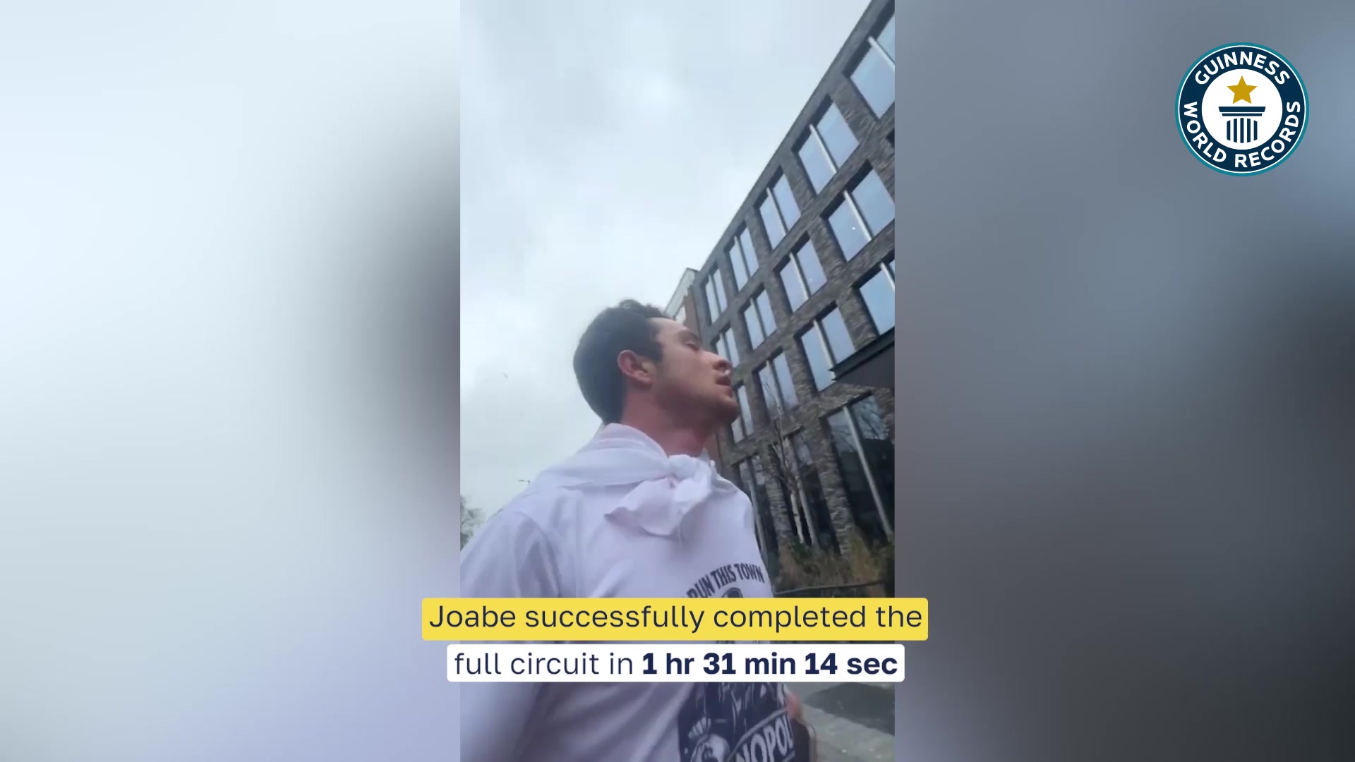 Video thumbnail for Fastest time to visit every location on the London Monopoly board on foot - 1 hour, 31 minutes and 14 seconds by Joabe Bayer Barbosa