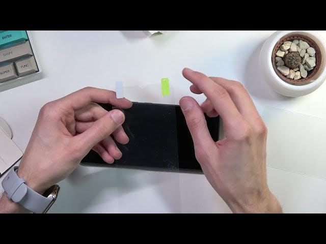 Video thumbnail for How to Perfectly Apply Tempered Glass Screen Protector on INFINIX Hot 11