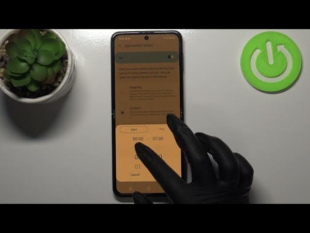 Video thumbnail for How to Turn On Eye Comfort Mode in SAMSUNG Galaxy Z Flip3 5G - Eye Comfort Shield