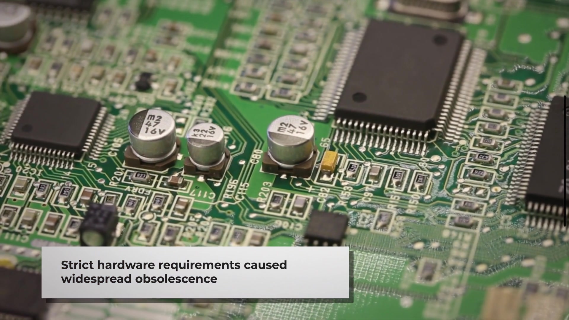 Video thumbnail for Why Many Users Are Leaving Windows 11: Key Issues Explained