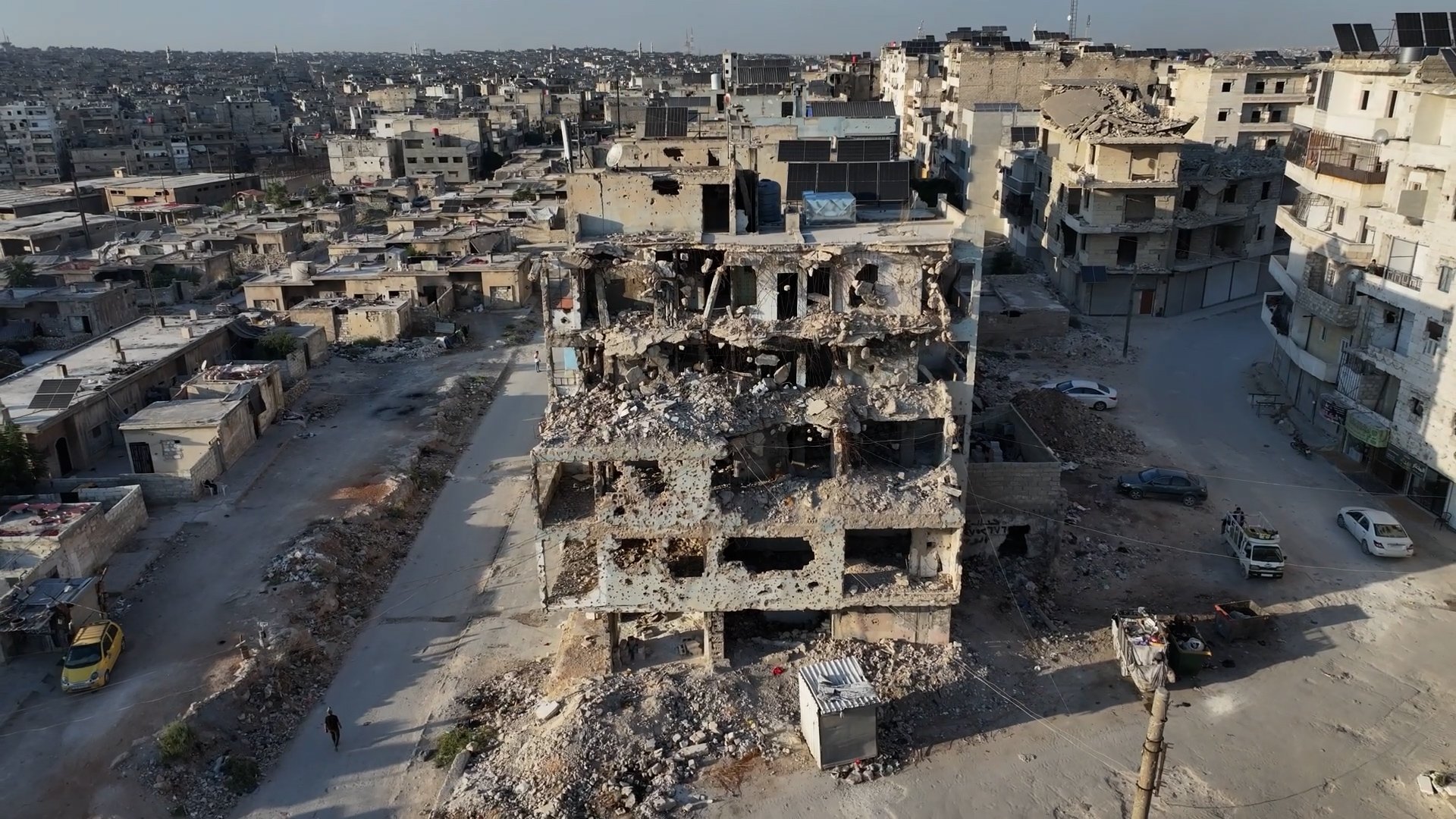 Video thumbnail for What Syrians want from al-Sharaa’s proposal of a ‘new Syria’ at UNGA