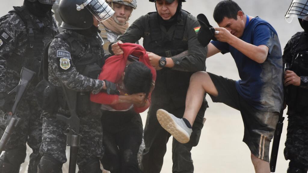 Video thumbnail for Bolivia moves closer to state of emergency among large-scale protests