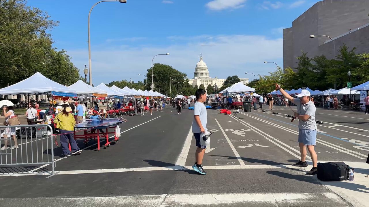 Video thumbnail for US: Washington hosts 24th annual Chinese Culture Festival on Pennsylvania Avenue.