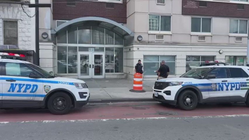 Video thumbnail for Apartment building employee shot during botched robbery in Melrose, sources say