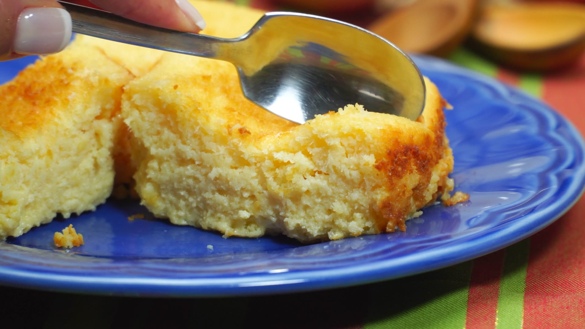 Video thumbnail for Bolo de Coco Cremoso no Liquidificador