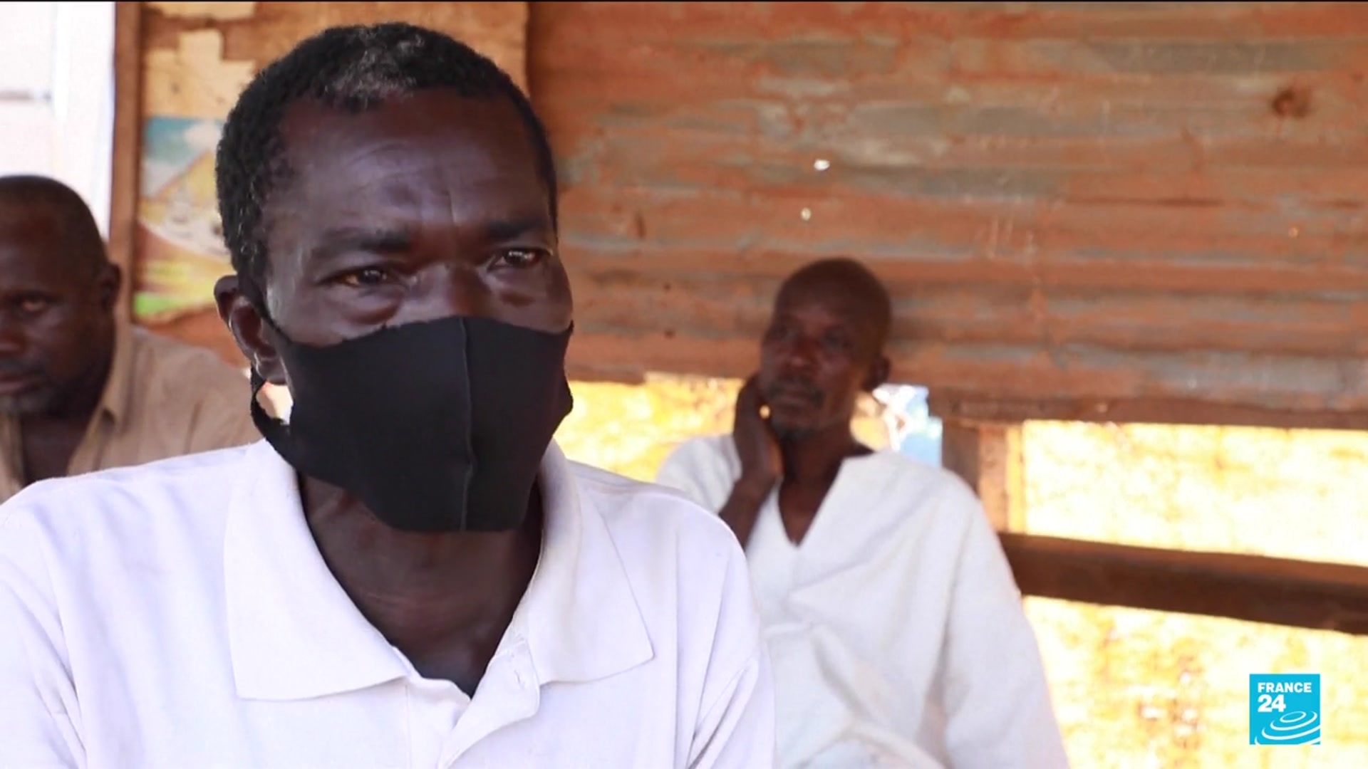 'Video thumbnail for France urges citizens to leave Mali temporarily due to jihadist blockade'