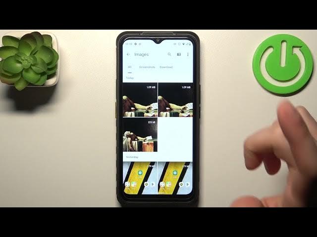 Video thumbnail for How to Transfer Files on CATERPILLAR Cat S53? - Move Data